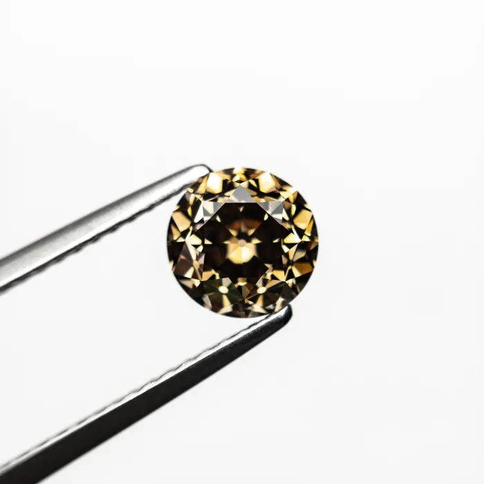 106ct 610x605x431mm VS2 C7 Round Brilliant 2230704 Misfit Diamonds Rings