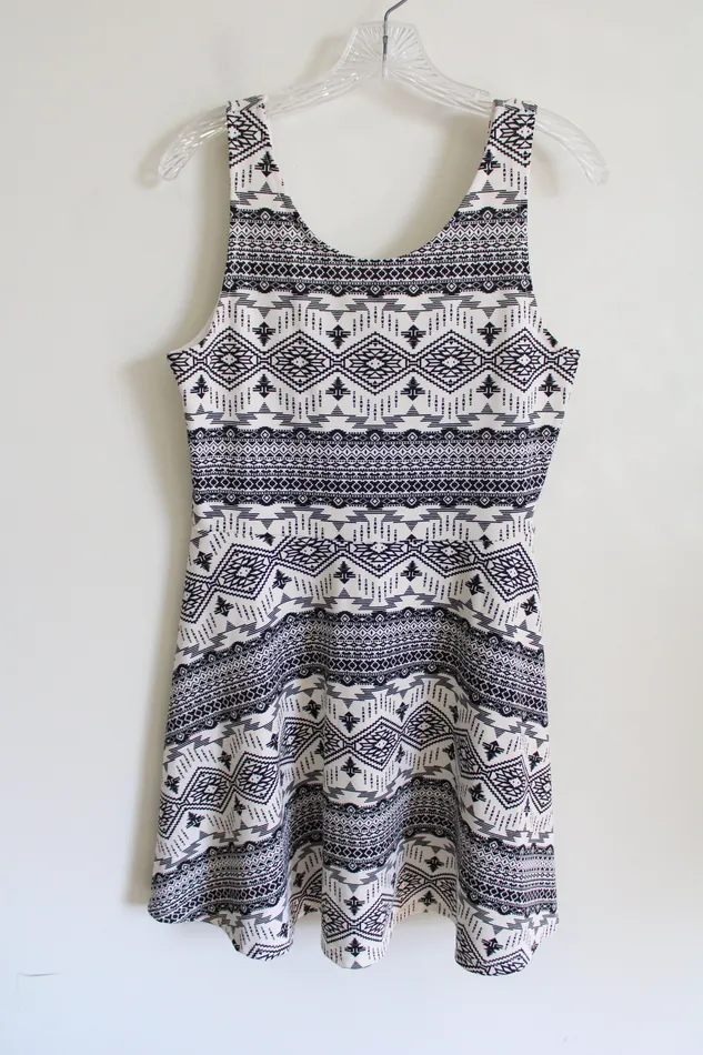 HM HM Divided Black White Aztec Skater Dress 12 Rings