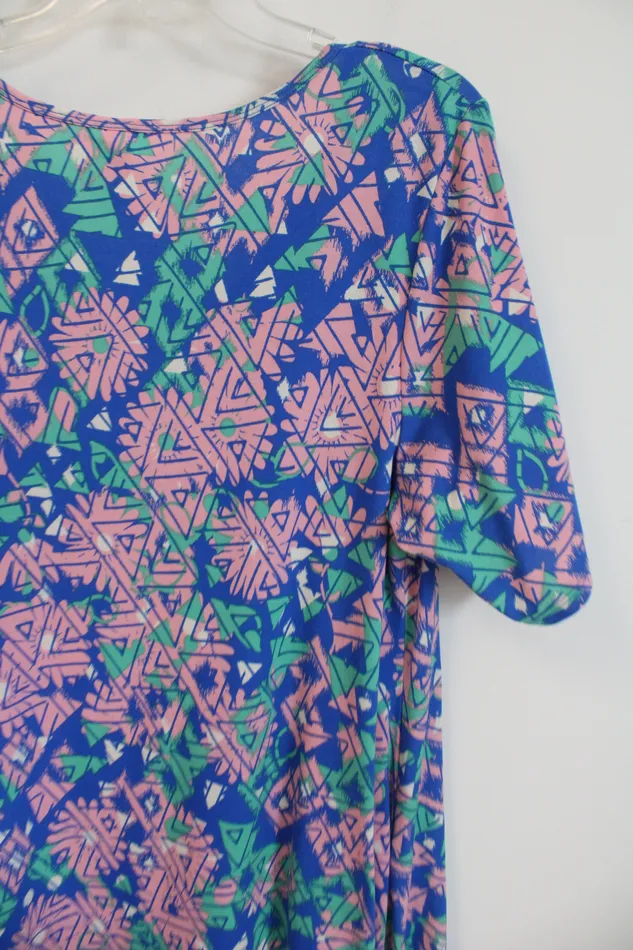 LuLaRoe Rings LuLaRoe Blue Green Pink Patterned Scoopneck Tee xL