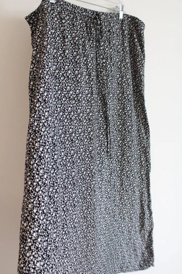 Notations Rings Notions Black White Floral Rayon Maxi Skirt 2X
