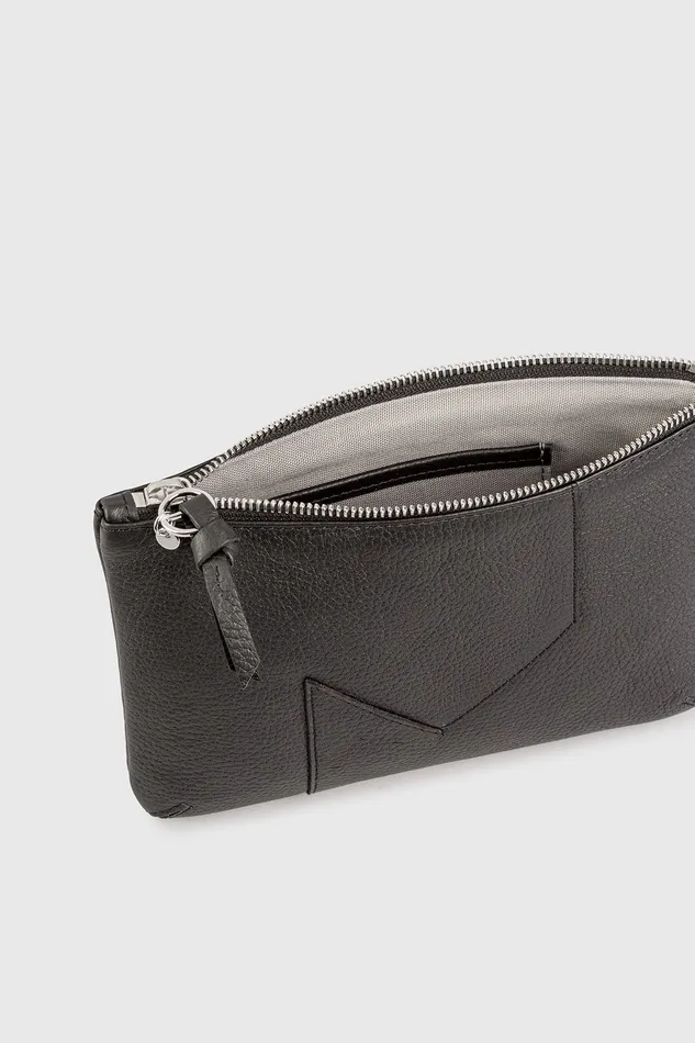 Rings JL pouch leather Caviar black justineleconte1 Rings JL pouch leather Caviar black justineleconte1