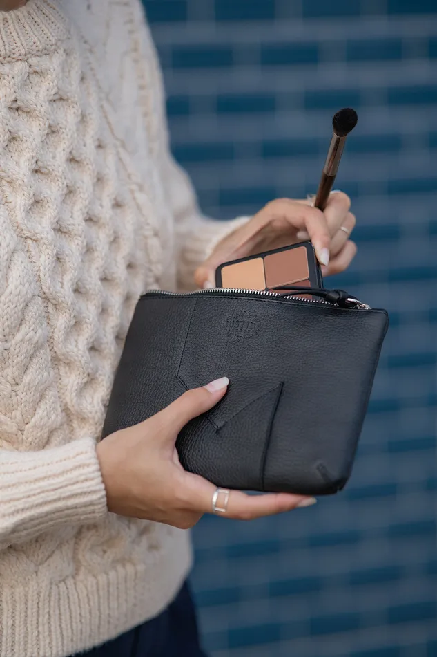 Rings JL pouch leather Caviar black justineleconte1 Rings JL pouch leather Caviar black justineleconte1