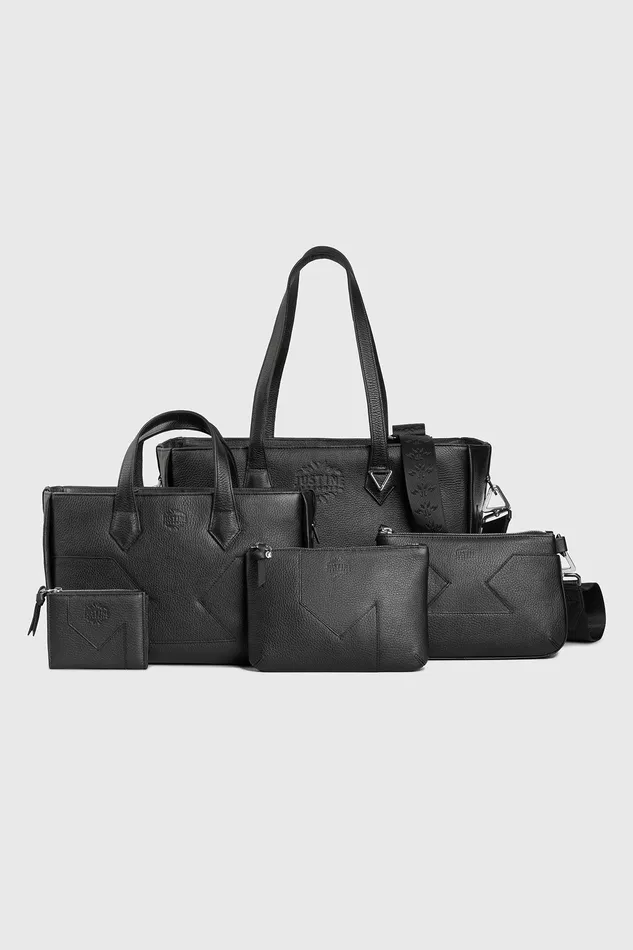Rings JL pouch leather Caviar black justineleconte1 Rings JL pouch leather Caviar black justineleconte1