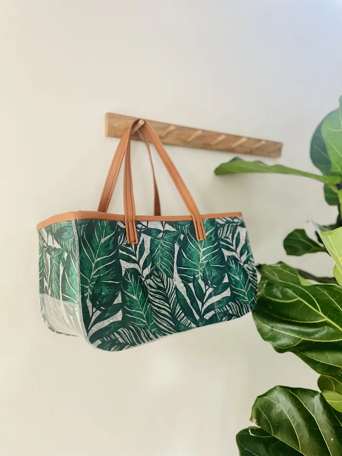 Velt Picnic Bag Botanical Leaves ECOGEM Earrings