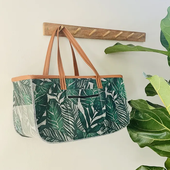 Velt Picnic Bag Botanical Leaves ECOGEM Earrings