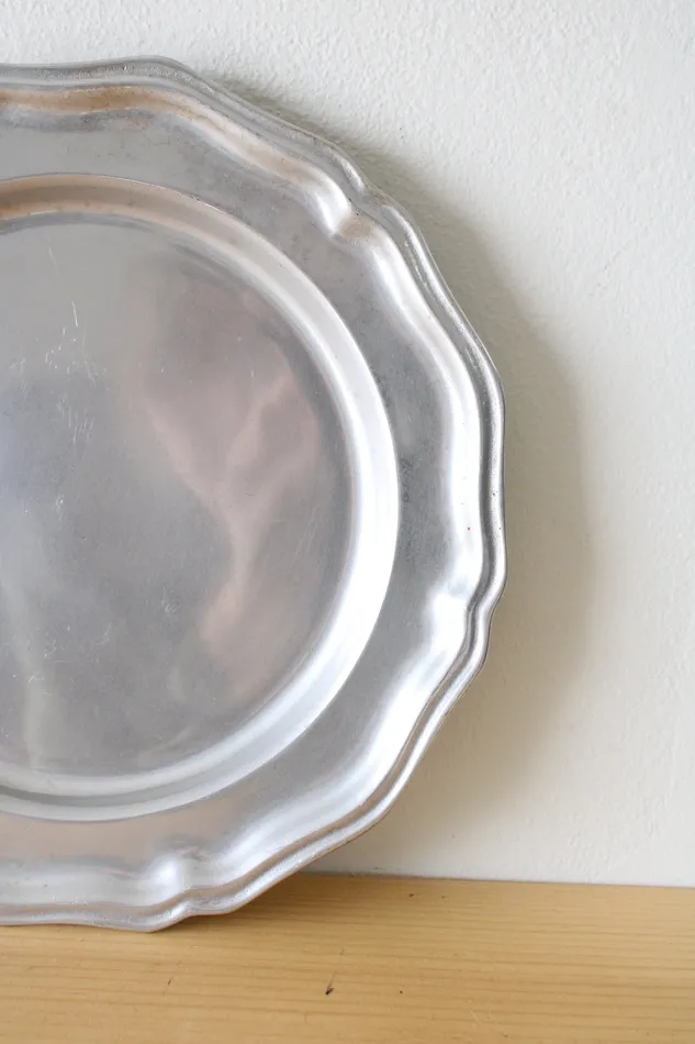Wilton Pewter Round Serving Platter Plate Jubilee Thrift Rings