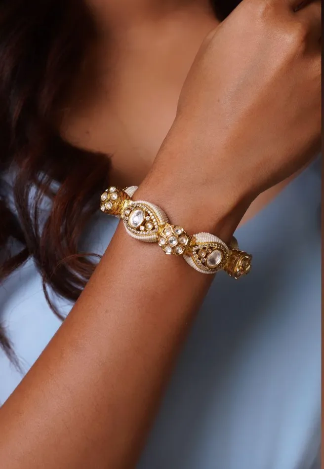 Bracelets Attrangi Jayati Gajra Polki Bracelet