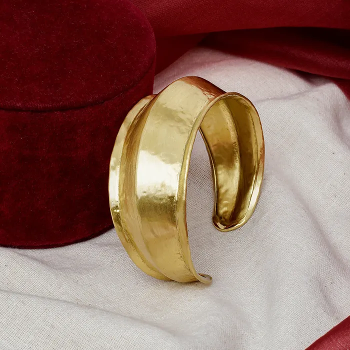 Bracelets Teejh Teejh Aaradhya Gold Cuff Bracelet