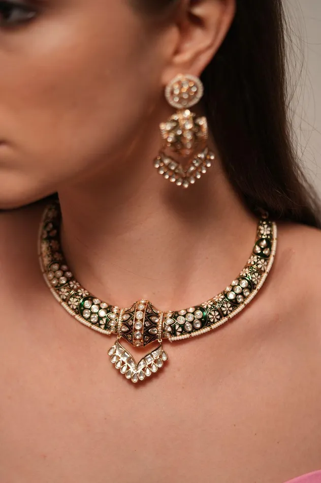 Earrings attrangi Rushi Meenakari Traditional Hasli Set