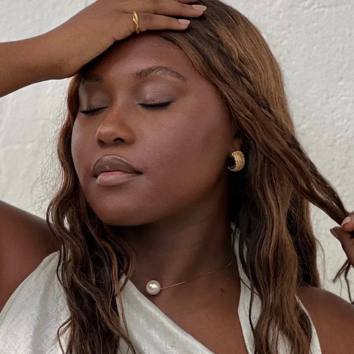 Earrings Ellie Vail Yanna Mesh Mini Hoop Earring