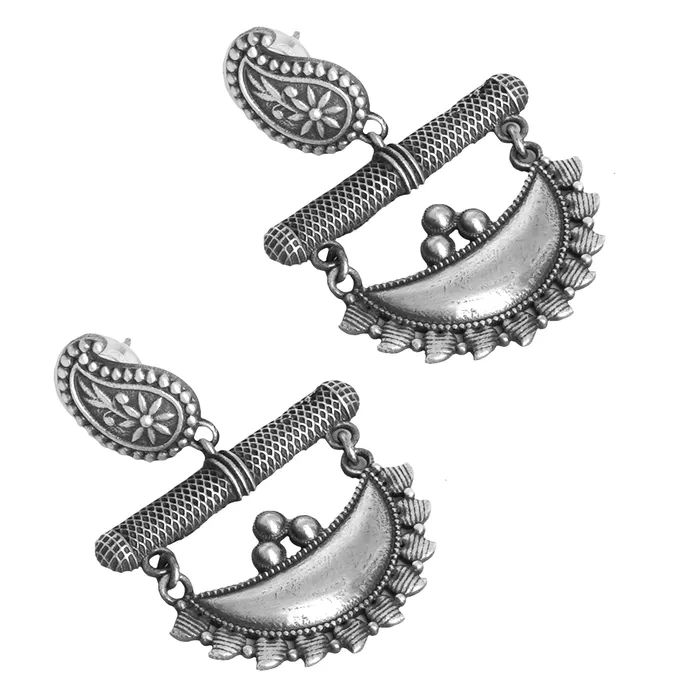Earrings Teejh Teejh Anushka Half Moon Silver Oxidised Earrings Earrings Teejh Teejh Anushka Half Moon Silver Oxidised Earrings