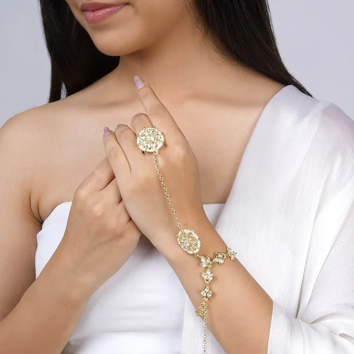 Earrings Teejh Teejh Yashita Hathphool Earrings Teejh Teejh Yashita Hathphool