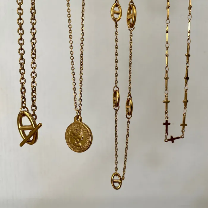 Ellie Vail Necklaces Kennedy Cross Chain Necklace