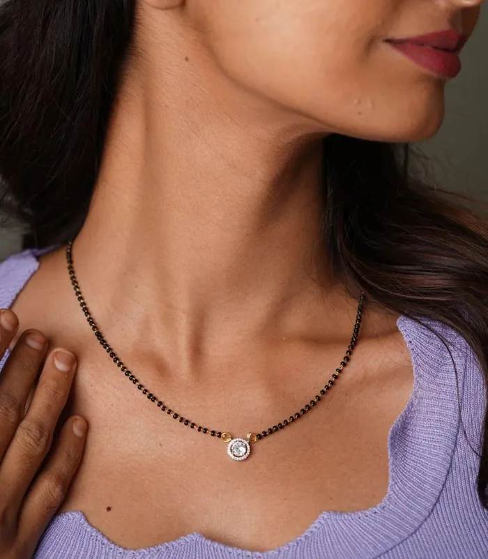 Ena Small Mangalsutra Attrangi Earrings