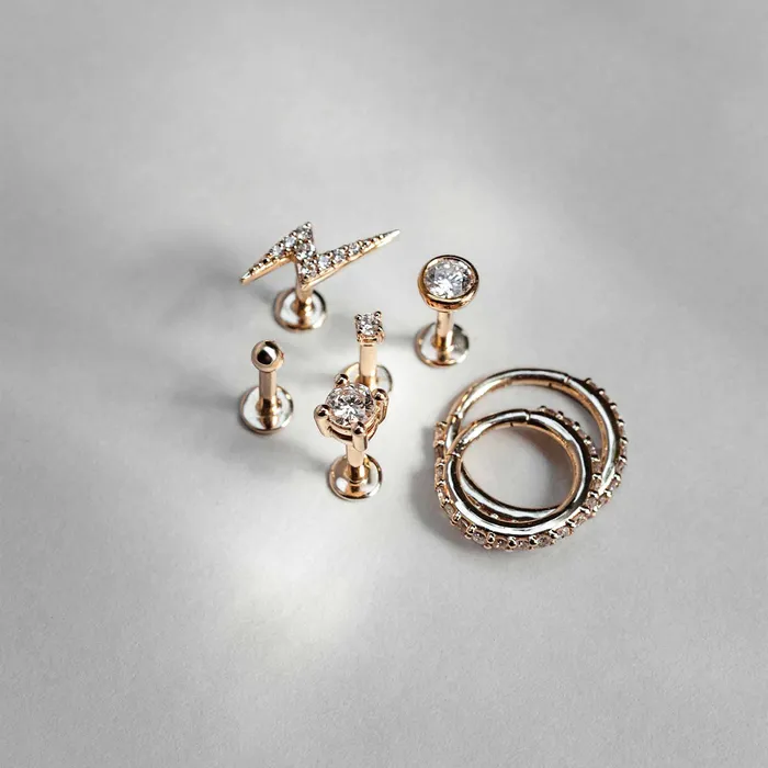 fejn PWD Earrings triple diamond helix stud solid gold
