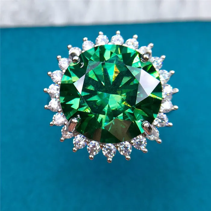 Leyloon Jewelry Rings 10 Carat Green Round Cut 4 Prong Star Burst Certified VVS Moissanite Ring Leyloon Jewelry Rings 10 Carat Green Round Cut 4 Prong Star Burst Certified VVS Moissanite Ring