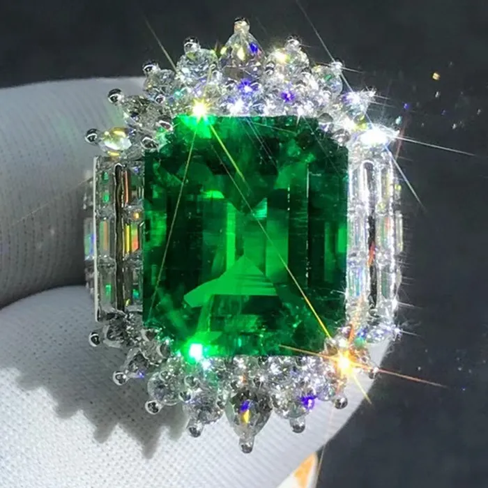 Leyloon Jewelry Rings HUGE 88 Carat Emerald Cut Lab Grown Emerald Ring with Durable 9K Gold Leyloon Jewelry Rings HUGE 88 Carat Emerald Cut Lab Grown Emerald Ring with Durable 9K Gold