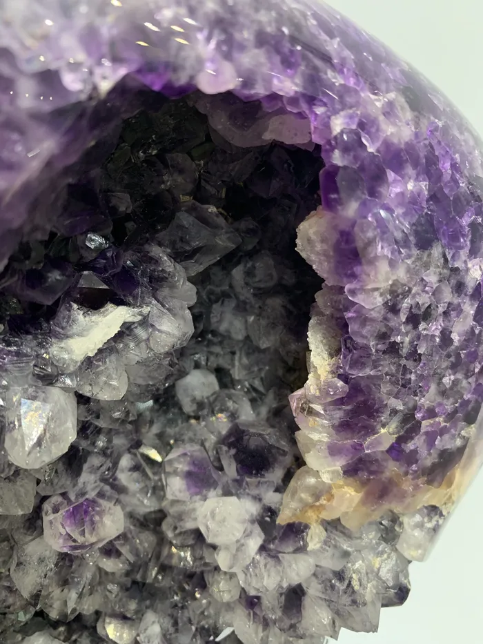 Necklaces Amethyst Geode Sculpture Donald Haack Diamonds Necklaces Amethyst Geode Sculpture Donald Haack Diamonds