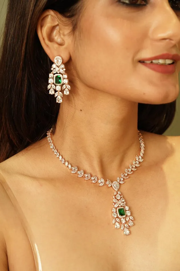 Necklaces Attrangi Emily In Rose Gold Diamond Necklace Set