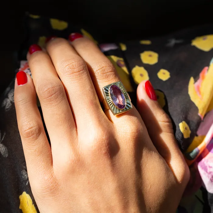 Oval Amethyst and 14k Gold Ring Vintage Rings