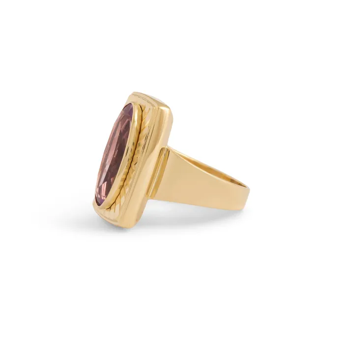 Oval Amethyst and 14k Gold Ring Vintage Rings