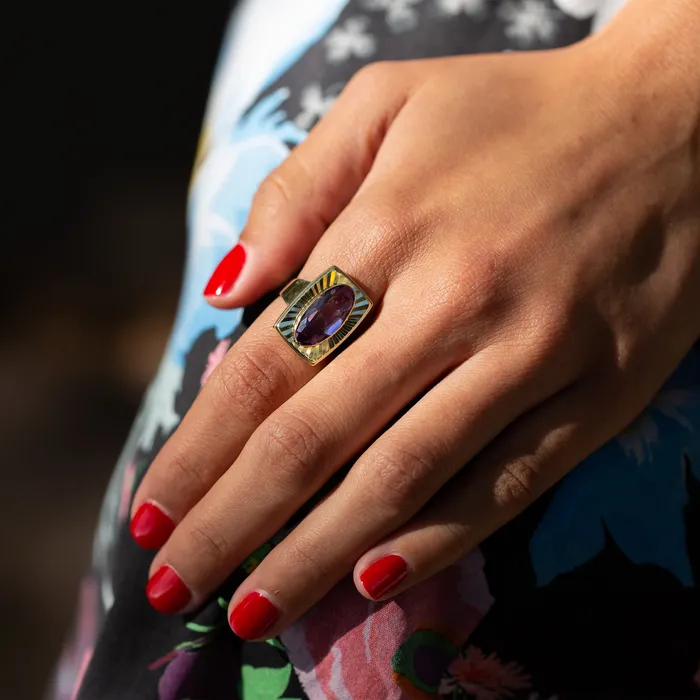 Oval Amethyst and 14k Gold Ring Vintage Rings