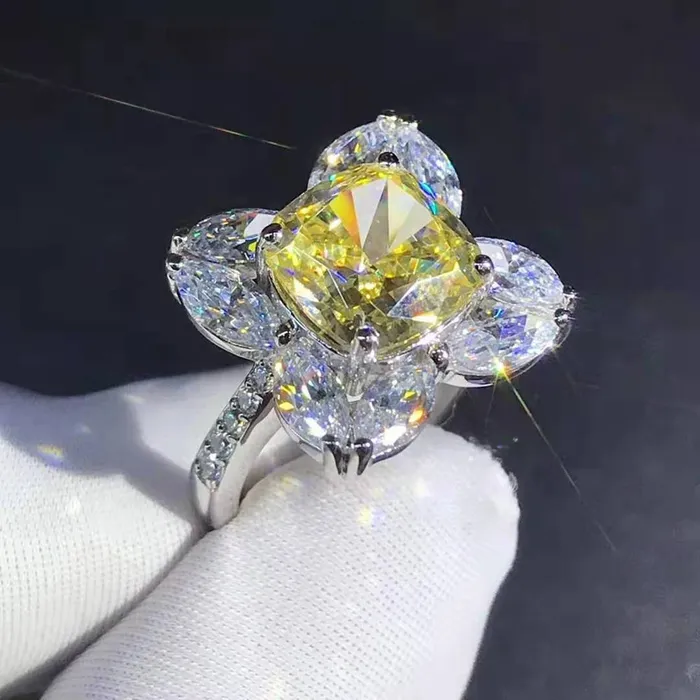Rings Leyloon Jewelry 5 Carat Cushion Marquise Moissanite Ring Vivid Yellow VVS 9 Stone Flower Halo Beadset