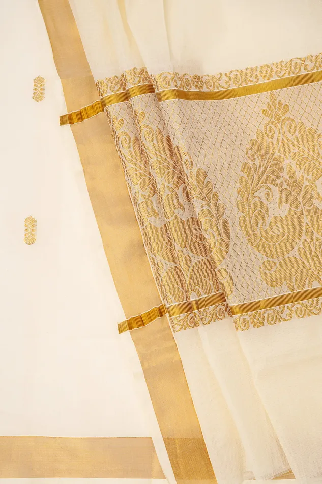 Rings Teejh Teejh Arandhini White and Gold Kerala Cotton Kasavu Saree