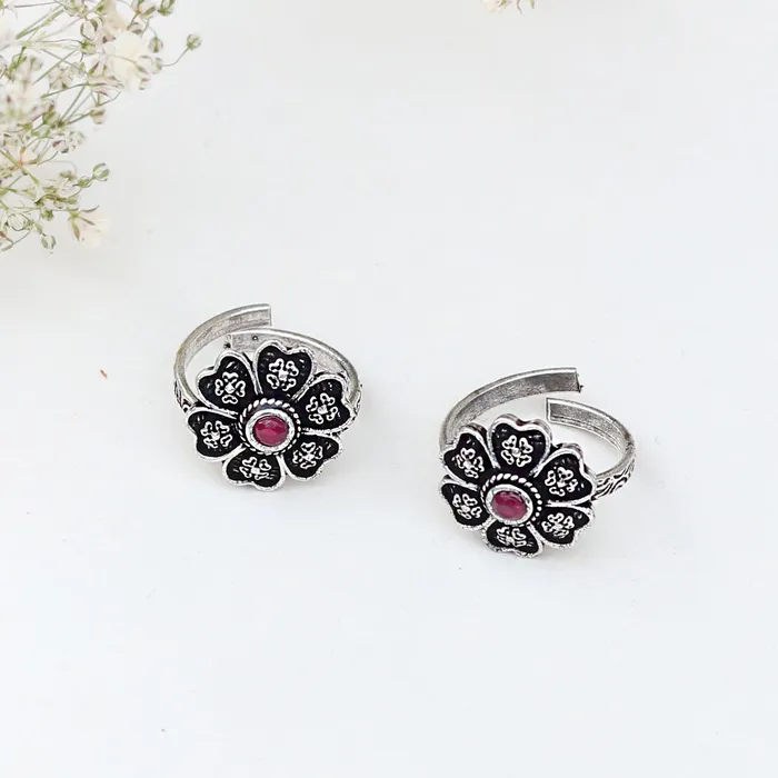 Rings Teejh Teejh Ruhi Pink Stone Silver Oxidised Toe Rings