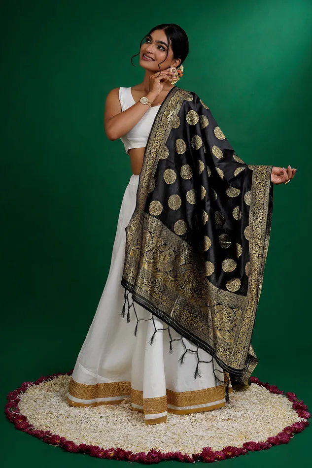 Teejh Rings Teejh Devi Black Banarasi Dupatta