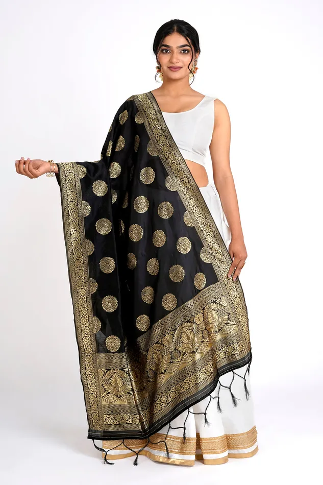 Teejh Rings Teejh Devi Black Banarasi Dupatta