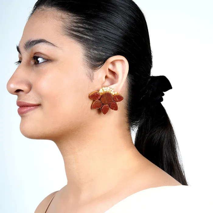 Teejh Teejh Aahan Red Stone Earrings Earrings Teejh Teejh Aahan Red Stone Earrings Earrings
