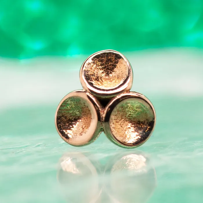 threadless Oceana Pin in Gold Tawapa Earrings