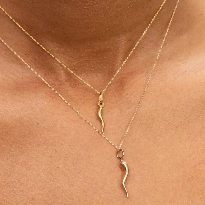Vintage PreStyled Sets Italian Cornicello 18k Gold Charm