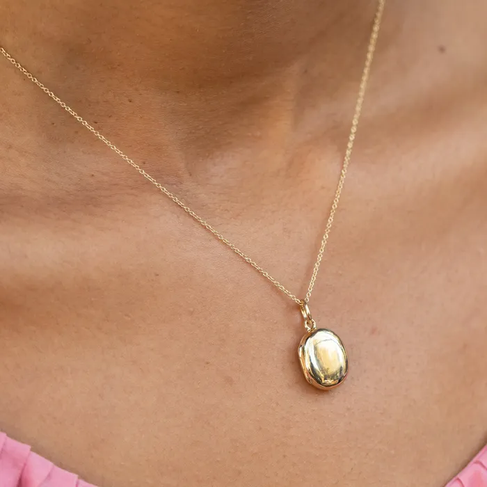 Vintage Tiffany Co Small Oval Italian Locket Necklaces