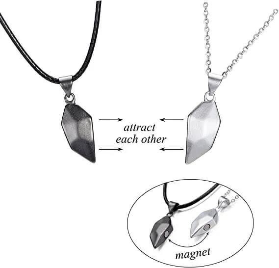 worldnetgifts Necklaces Personalized Magnetic Heart Necklace