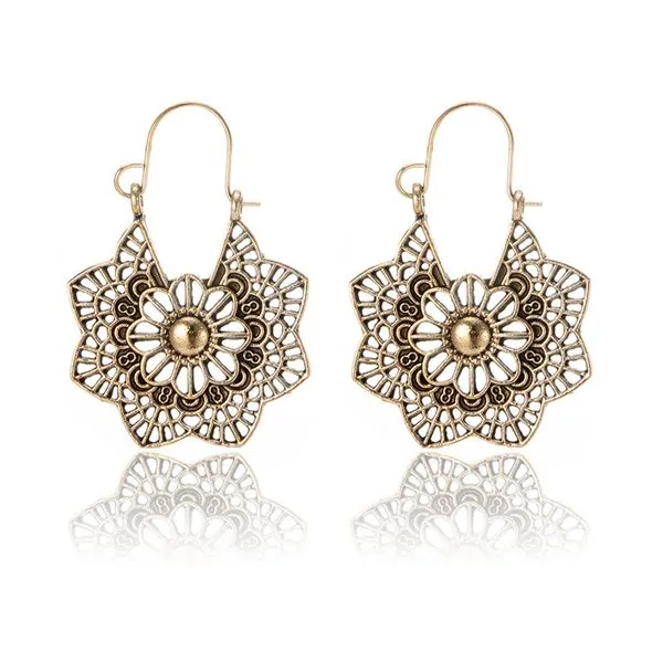 01 Earrings E1473 Gold Flower Design Openwork Metal Earrings