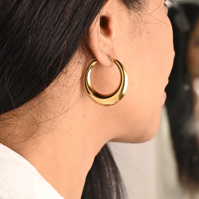 18K GoldFilled Thick Hollow Hoop Earrings 25mm Jewelvers Earrings 18K GoldFilled Thick Hollow Hoop Earrings 25mm Jewelvers Earrings