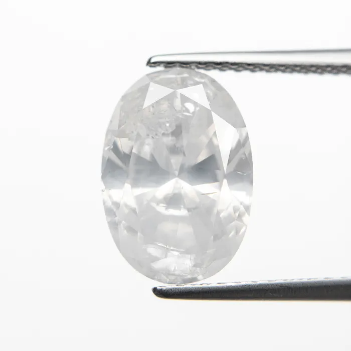 315ct 1147x802x495mm Oval Brilliant 1910601 Misfit Diamonds Rings