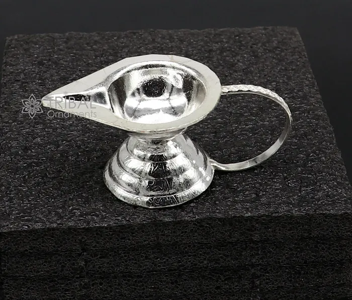 925 sterling silver handmade kappor dani silver temple utensils silver diya deepak silver single joth kapoor Aarti lamp art su1175 TRIBAL ORNAMENTS Rings 925 sterling silver handmade kappor dani silver temple utensils silver diya deepak silver single joth kapoor Aarti lamp art su1175 TRIBAL ORNAMENTS Rings