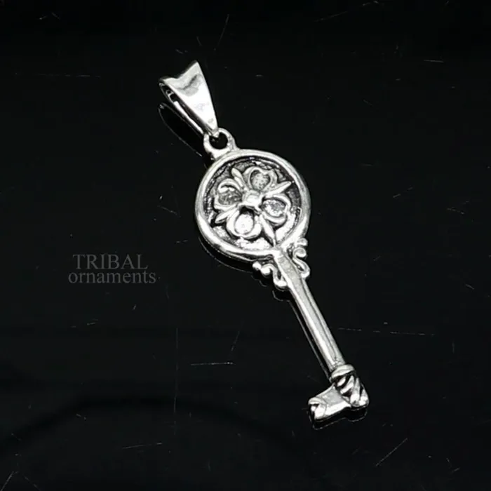 925 sterling silver vintage style handmade key pendant amazing fancy stylish attractive pendant for boys and girls ssp1607 TRIBAL ORNAMENTS Necklaces