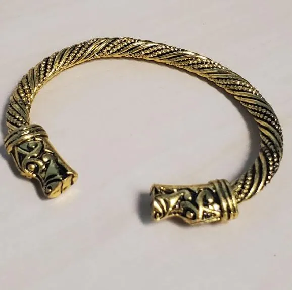 Bracelets alice B371 Gold Dragon Cuff Bracelet