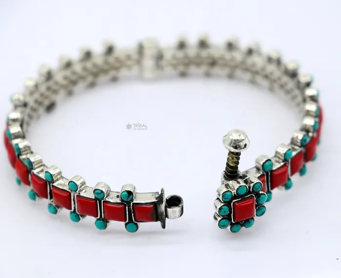 Bracelets TRIBAL ORNAMENTS 925 sterling silver customized design wedding anniversary gifting coral bangle bracelet with unique closure vintage tribal jewelry nsk815