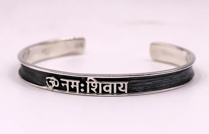 Bracelets TRIBAL ORNAMENTS 925 sterling silver handmade aum OM namah shivay mantra bracelet kada open face kada unisex shiva bracelet jewelry from india cuff48