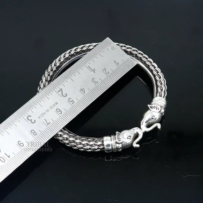 Bracelets TRIBAL ORNAMENTS Vintage antique design handcrafted Vintage work 925 sterling silver elephant face bangle bracelet tribal jewelry best gifting Rnssk774