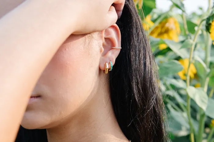 DLUX Earrings Turquoise Huggies