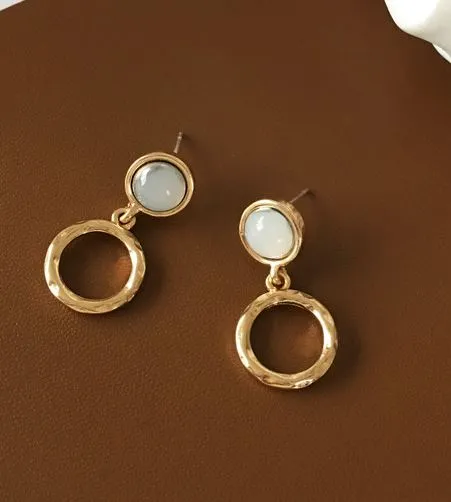 E1597 Gold White Gem Circle Dangle Earrings 02 Earrings