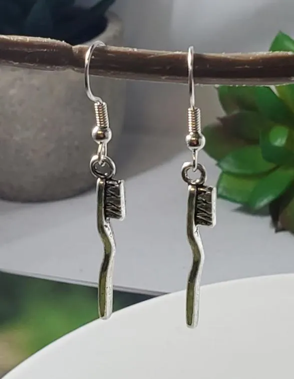  E1704 Silver Toothbrush Earrings Earrings