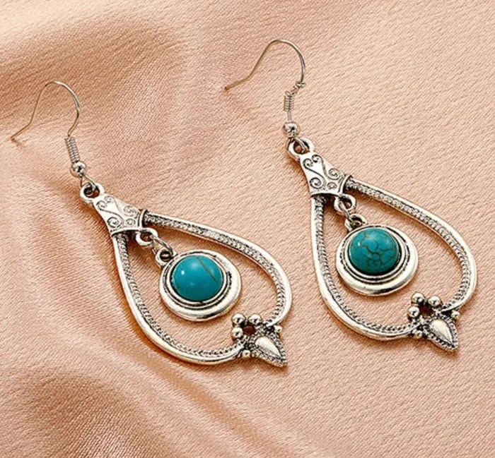 Earrings E1081 Silver Turquoise Gem Earrings 02