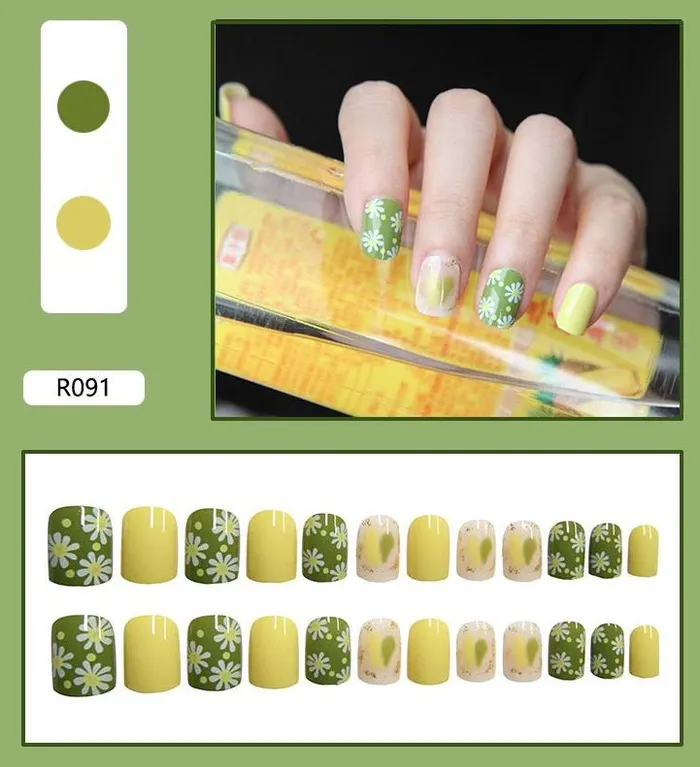Earrings Polly NS593 Short Square Press On Nails 24 Pieces R091